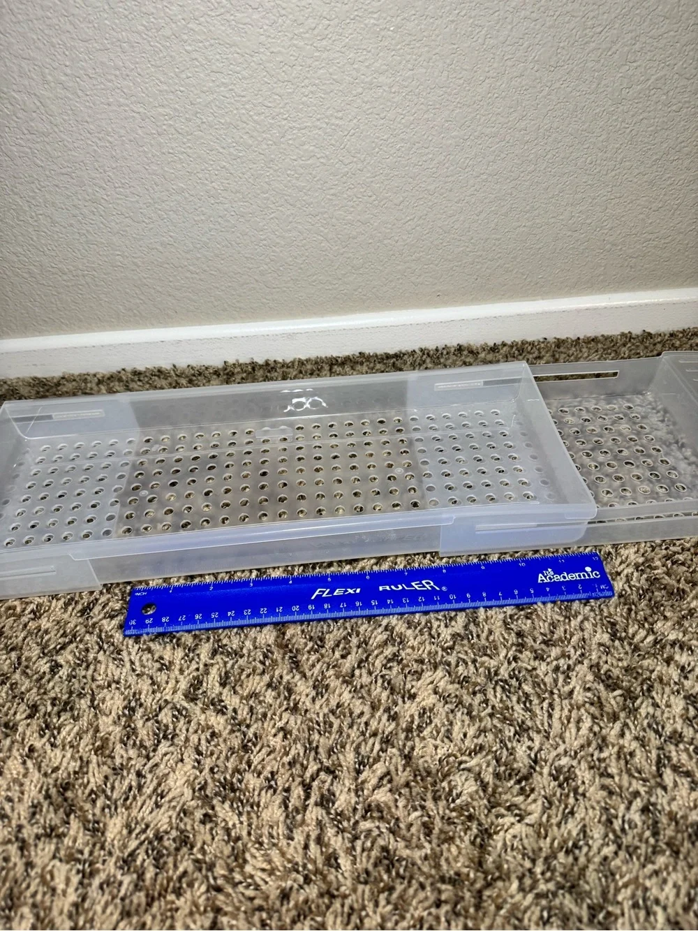 NWOT Clear Plastic Bath Caddy Tray